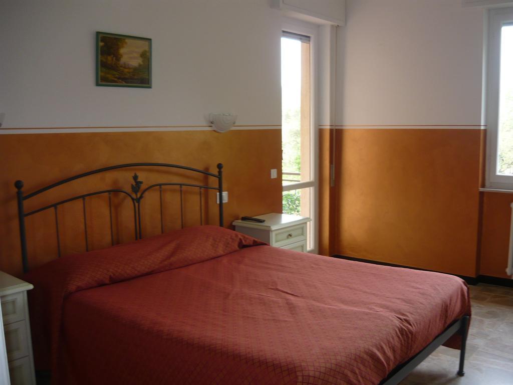 Agriturismo Le Collinette Villanova d'Albenga Room photo