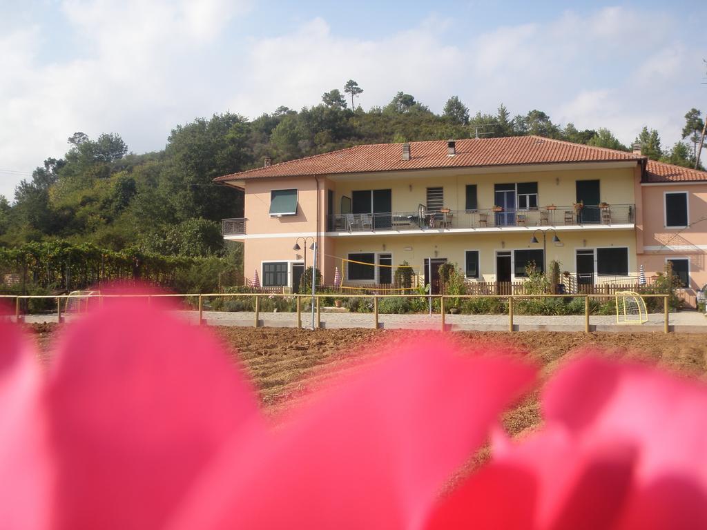 Agriturismo Le Collinette Villanova d'Albenga Exterior photo